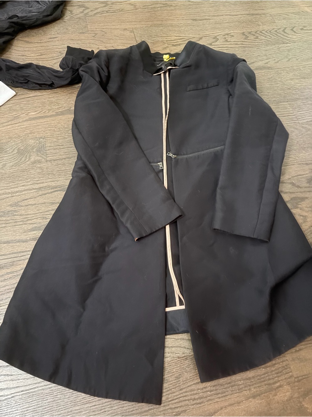BCBGMaxAzria Black Tailored Long Blazer Coat